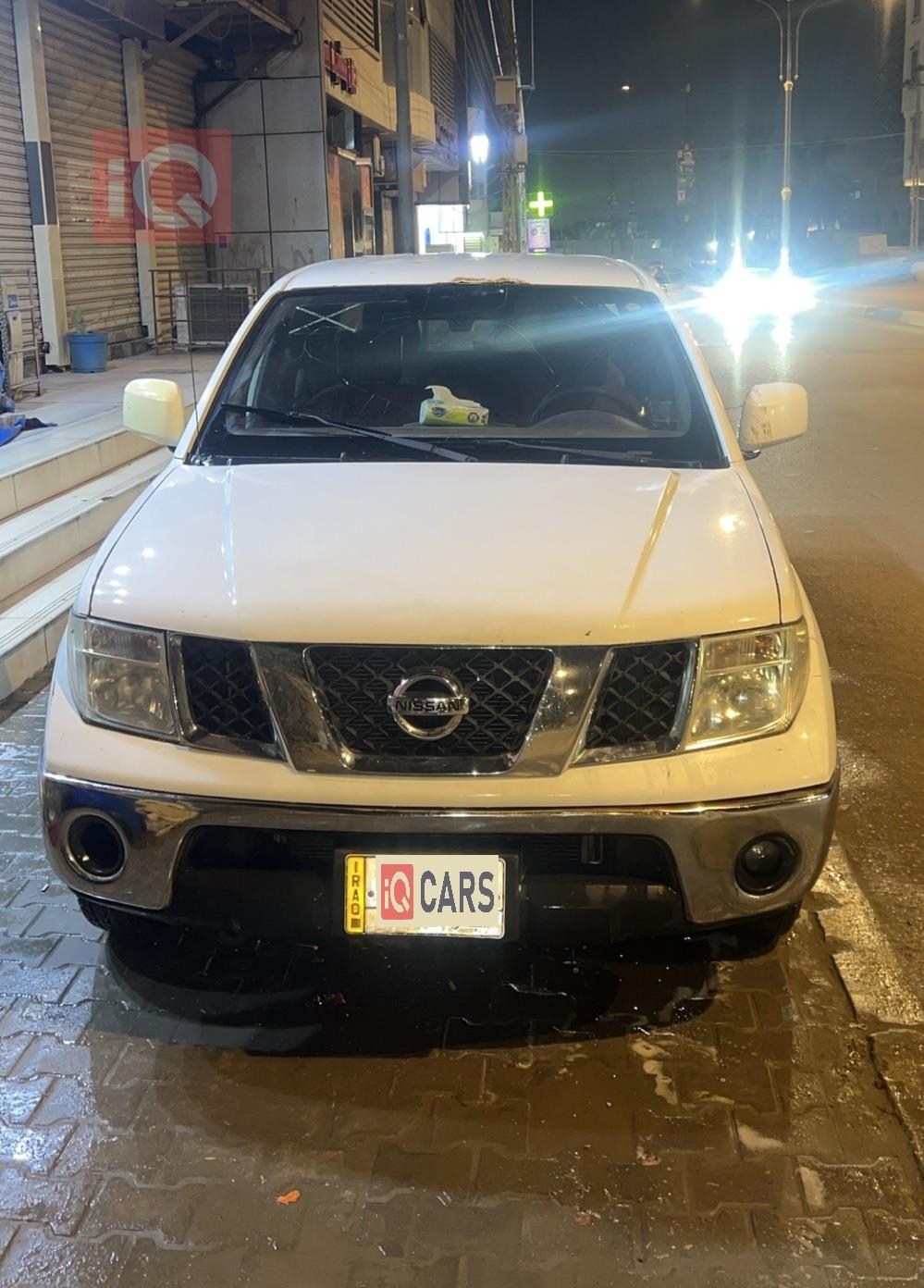 نيسان نافارا